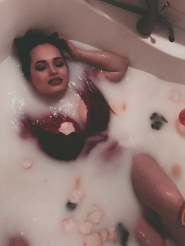 Лиана Вип Реал Студентка фото 2